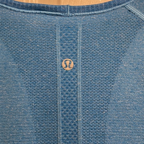 Lululemon Swiftly Tech V-neck short sleeve T-shirt. Color is a light blue. - Picture 4 of 5